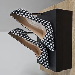 🌟BRAND NEW🌟J.CREW Roxie Black and White Star Pumps (Sz 10.5)